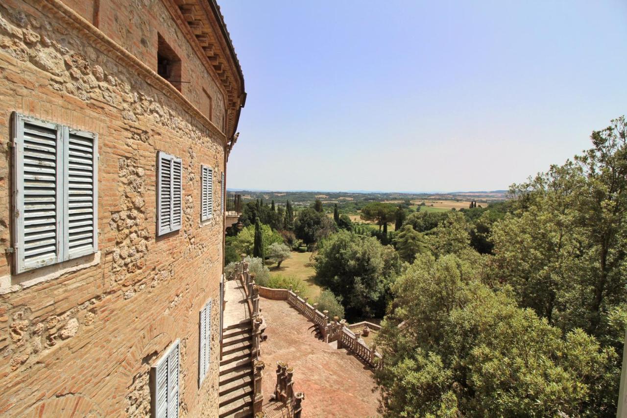 Castello Di Sovicille - Residenza D'Epoca Panzió Kültér fotó