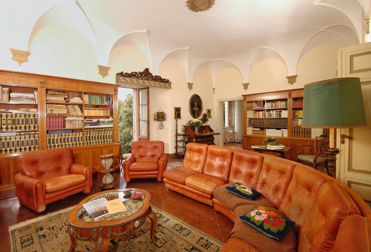 Castello Di Sovicille - Residenza D'Epoca Panzió Kültér fotó