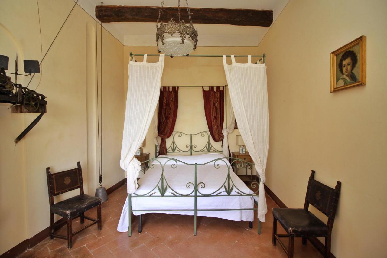 Castello Di Sovicille - Residenza D'Epoca Panzió Kültér fotó