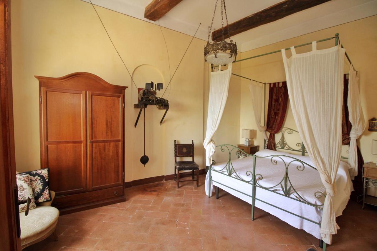 Castello Di Sovicille - Residenza D'Epoca Panzió Kültér fotó