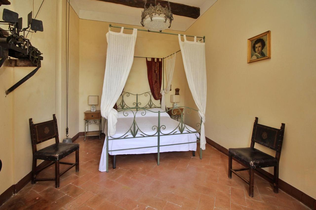 Castello Di Sovicille - Residenza D'Epoca Panzió Kültér fotó