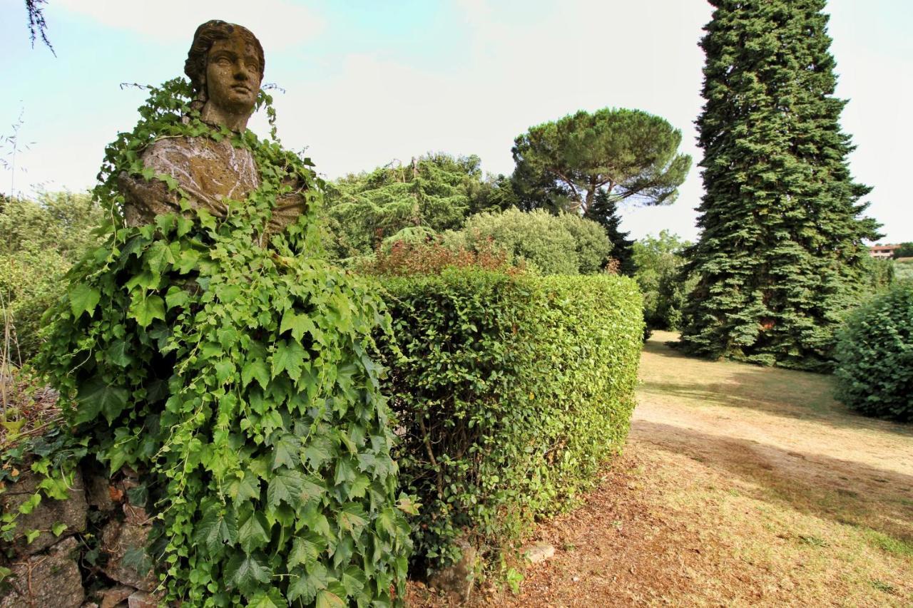 Castello Di Sovicille - Residenza D'Epoca Panzió Kültér fotó