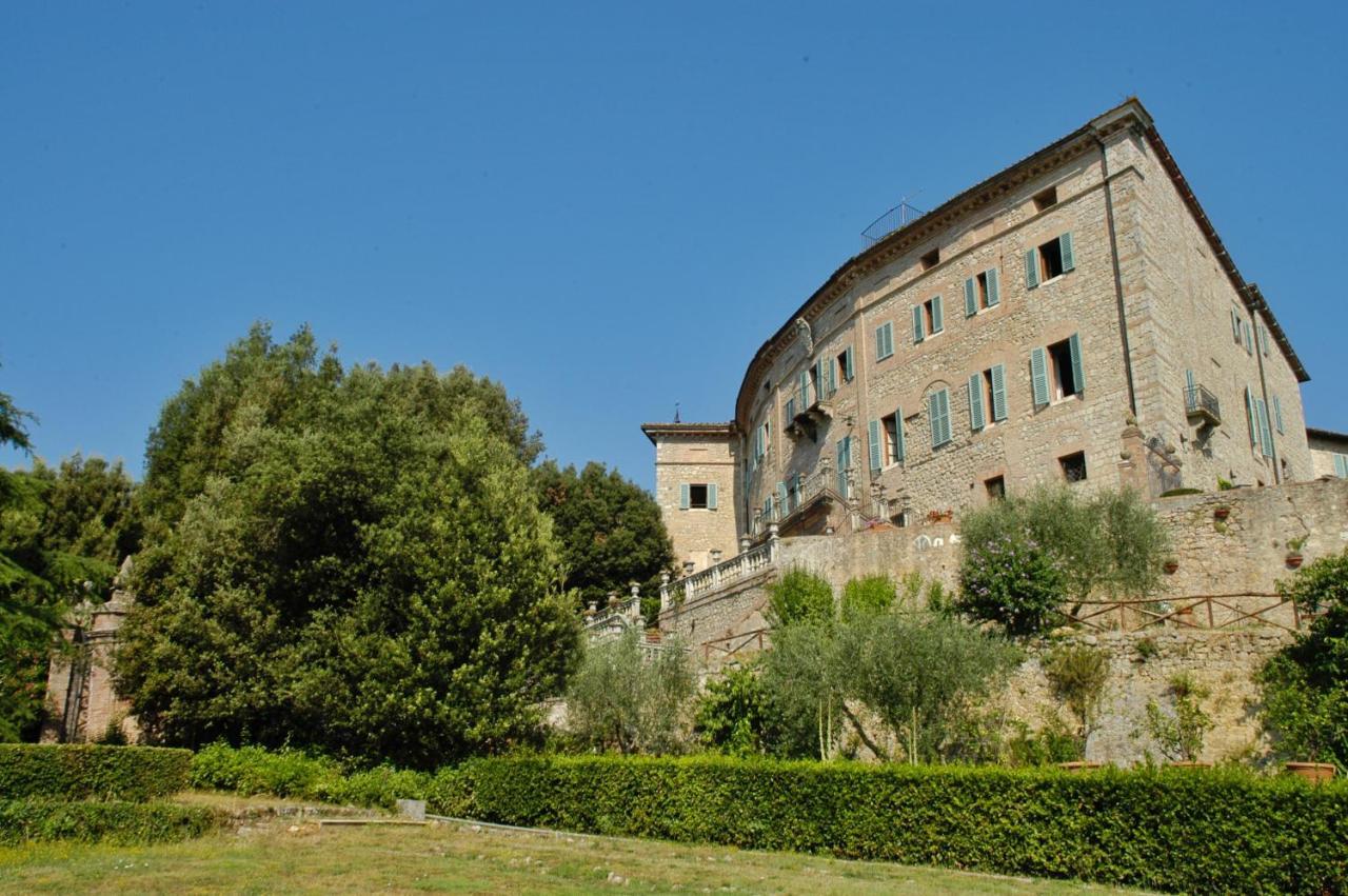 Castello Di Sovicille - Residenza D'Epoca Panzió Kültér fotó