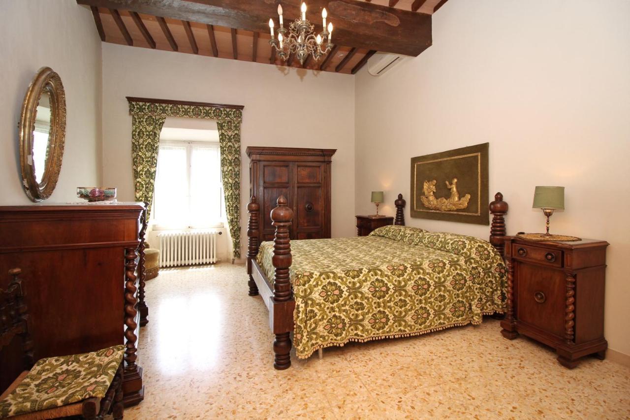 Castello Di Sovicille - Residenza D'Epoca Panzió Kültér fotó