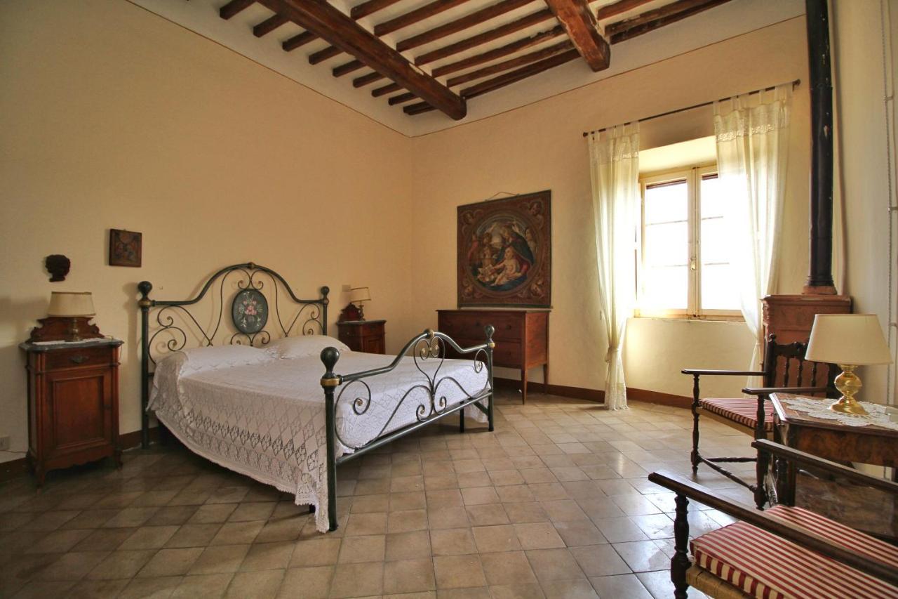 Castello Di Sovicille - Residenza D'Epoca Panzió Kültér fotó