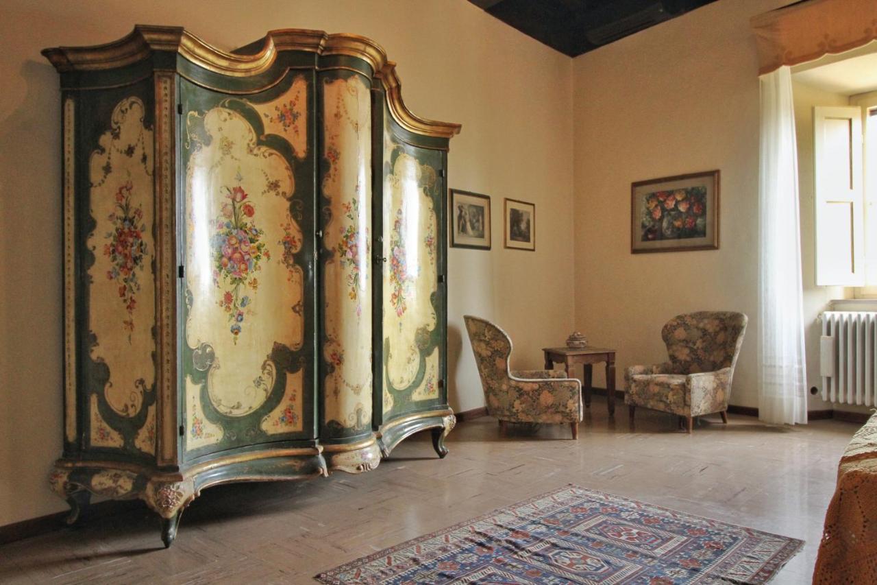 Castello Di Sovicille - Residenza D'Epoca Panzió Kültér fotó